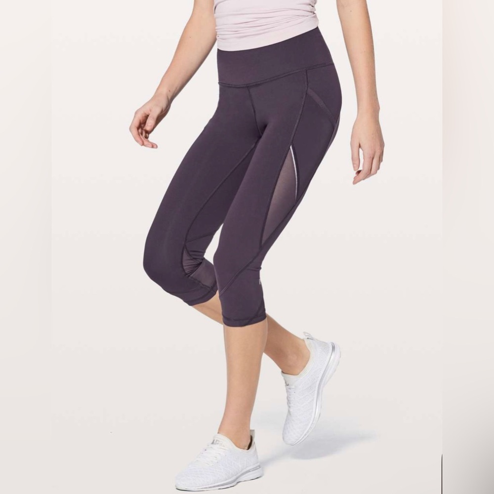 Lululemon Fast As Light Crop 19" in Boysenberry